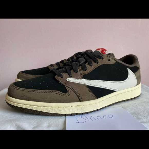 travis scott low box